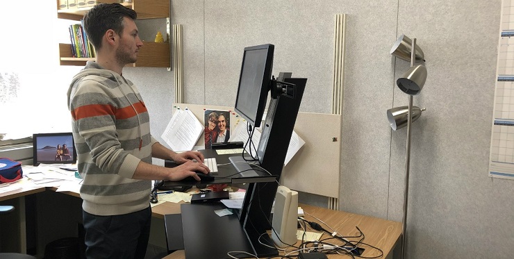 ergonomic standing desk