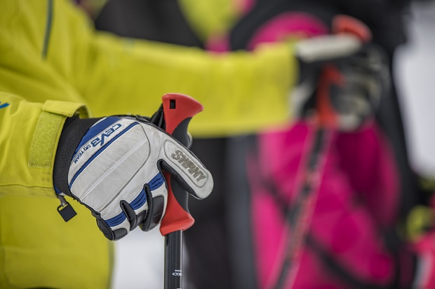 ski_gloves_featured