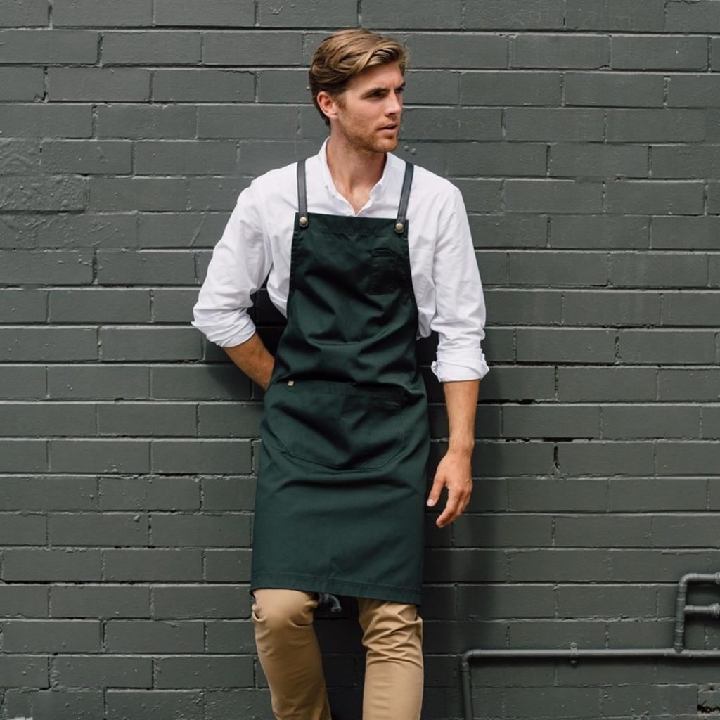 Dress to Impress: Things to Consider When Choosing Hospitality Uniforms