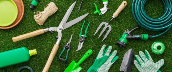 garden equipment tools