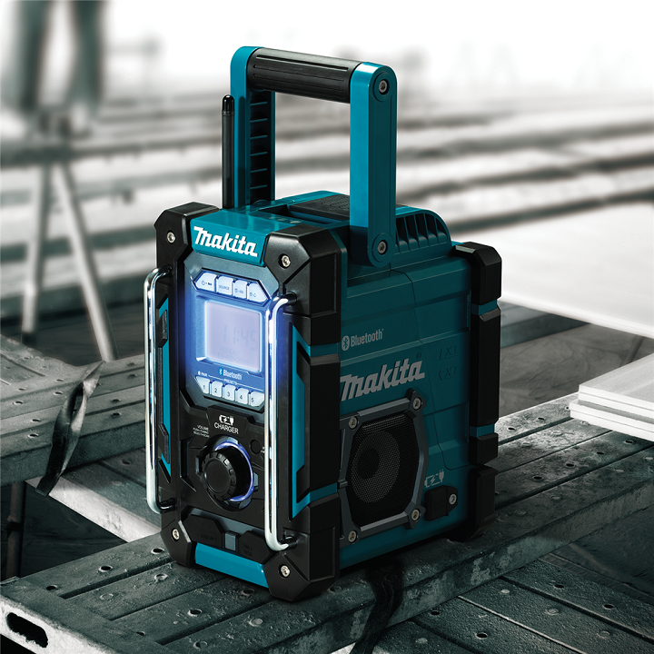 rm radio makita