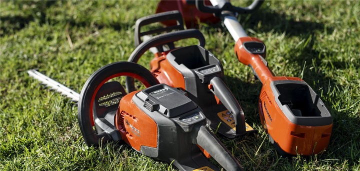 trimmer, leaf blower, chainsaw