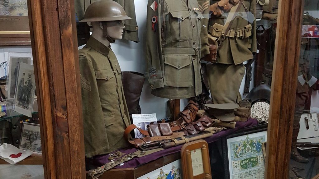 army attraction antiques collectables