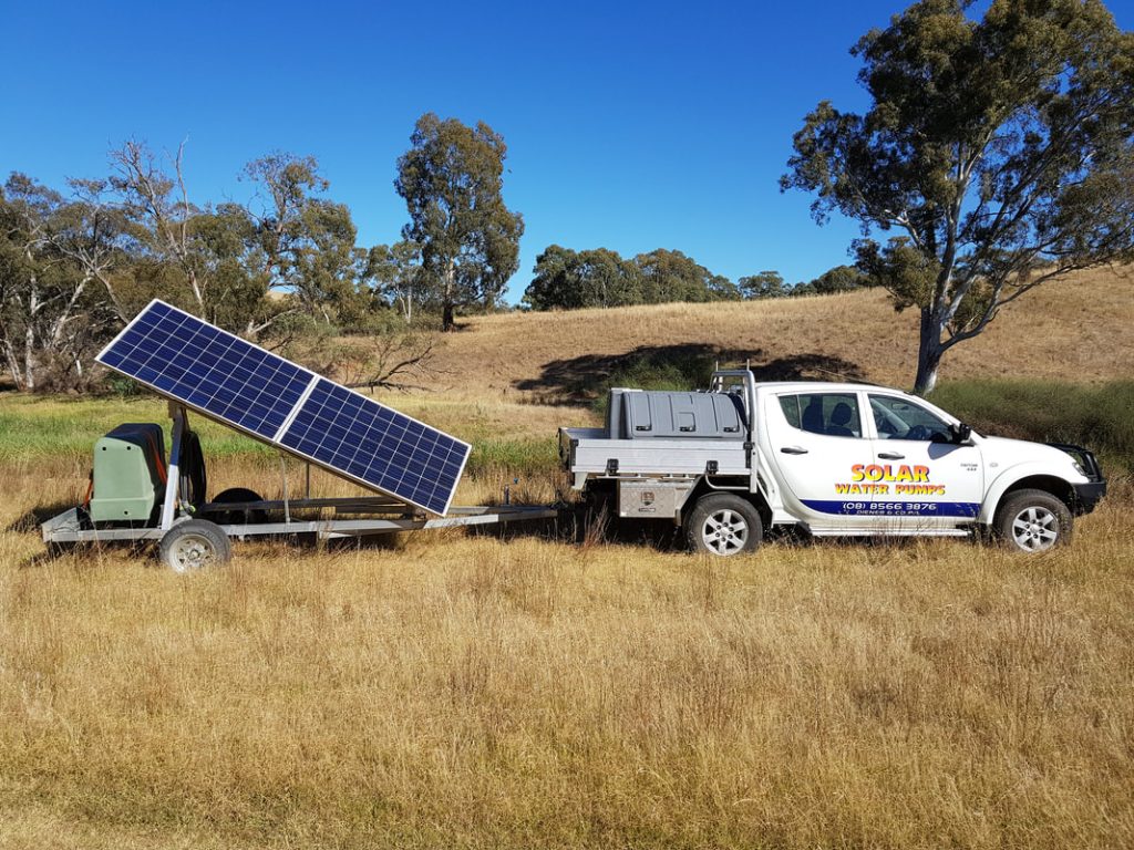 solar water pump trailer