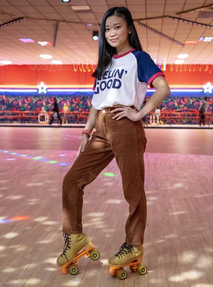 picture of a little girl on a roller skates