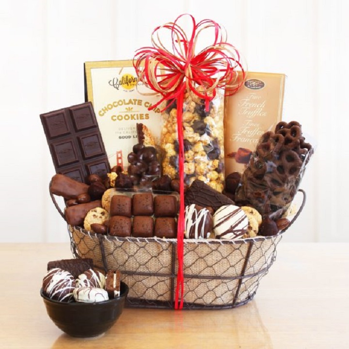 Sweet basket