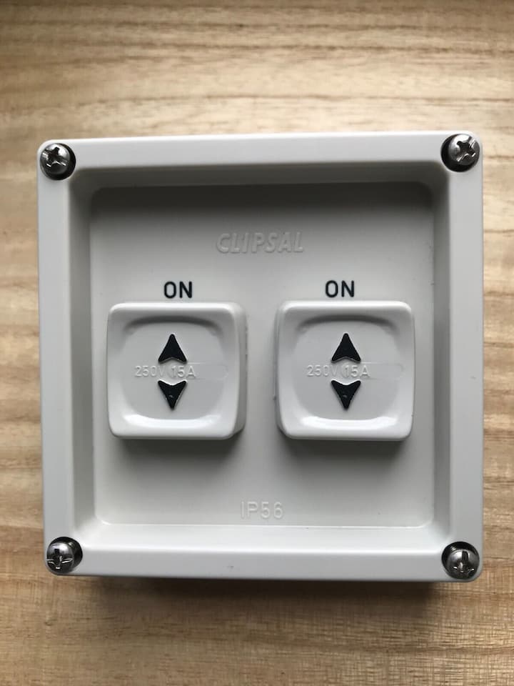 clipsal 56 series twin sliding switch